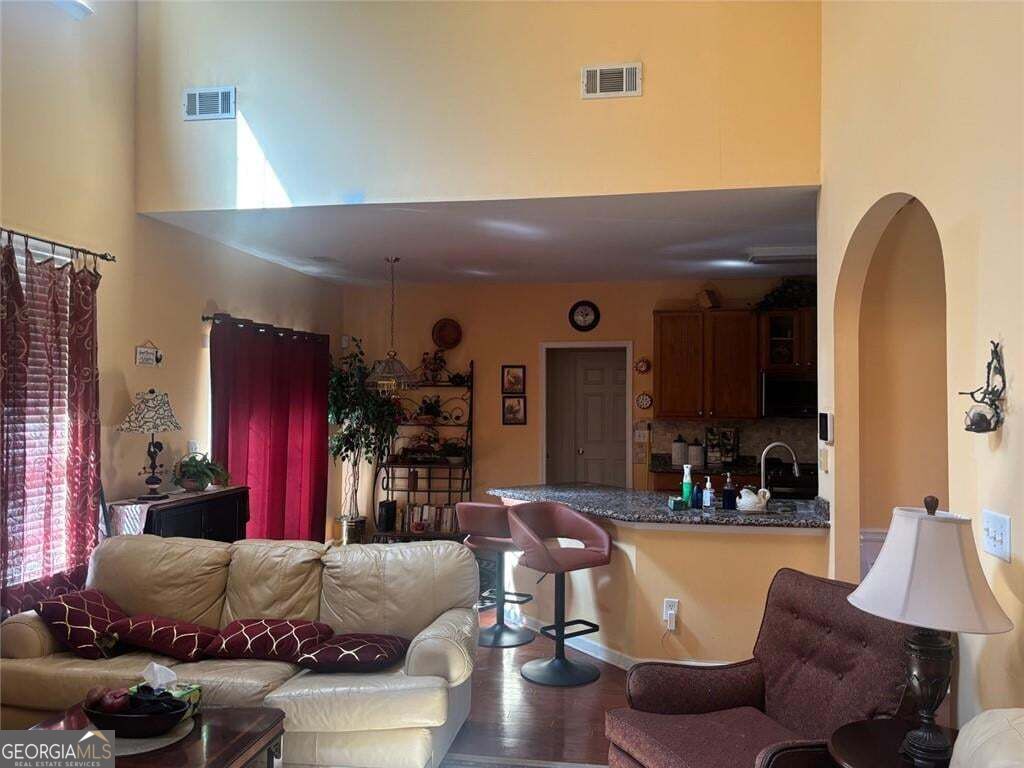 770 Stonecreek Way Property Photo 2