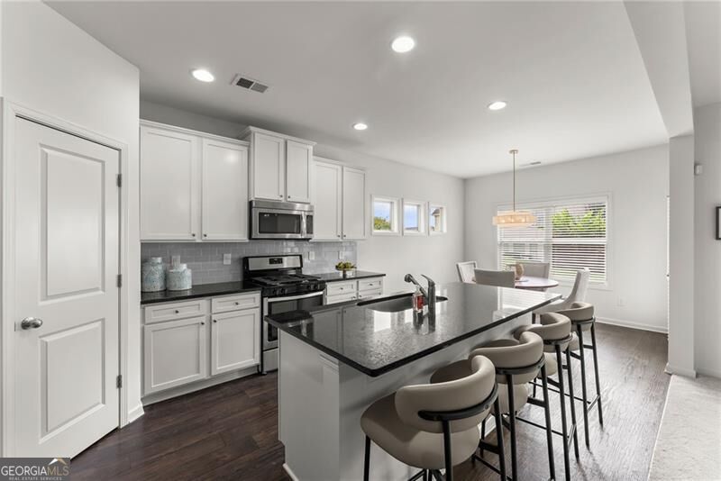 4511 Country Manor Walk Property Photo 18