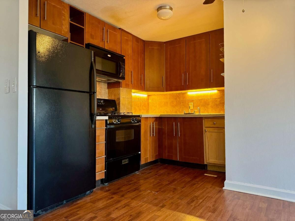 2285 Peachtree Road Ne # 1101 Property Photo 7