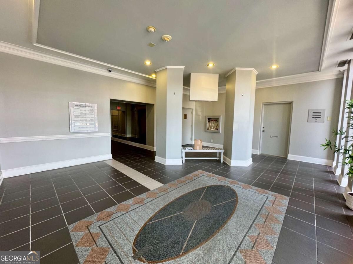 2285 Peachtree Road Ne # 1101 Property Photo 14
