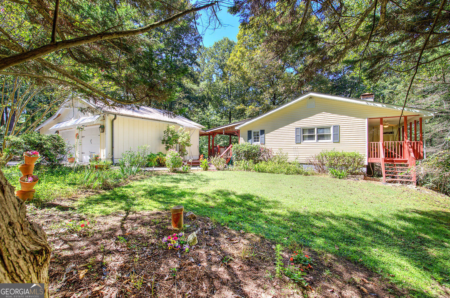 2108 Blackberry Mountain Road Property Photo 1