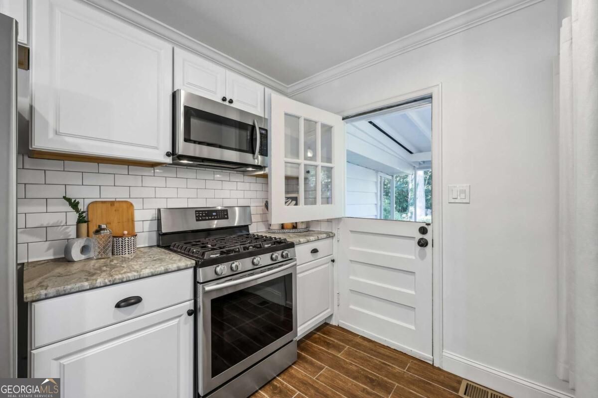 1173 Forrest Boulevard Property Photo 13