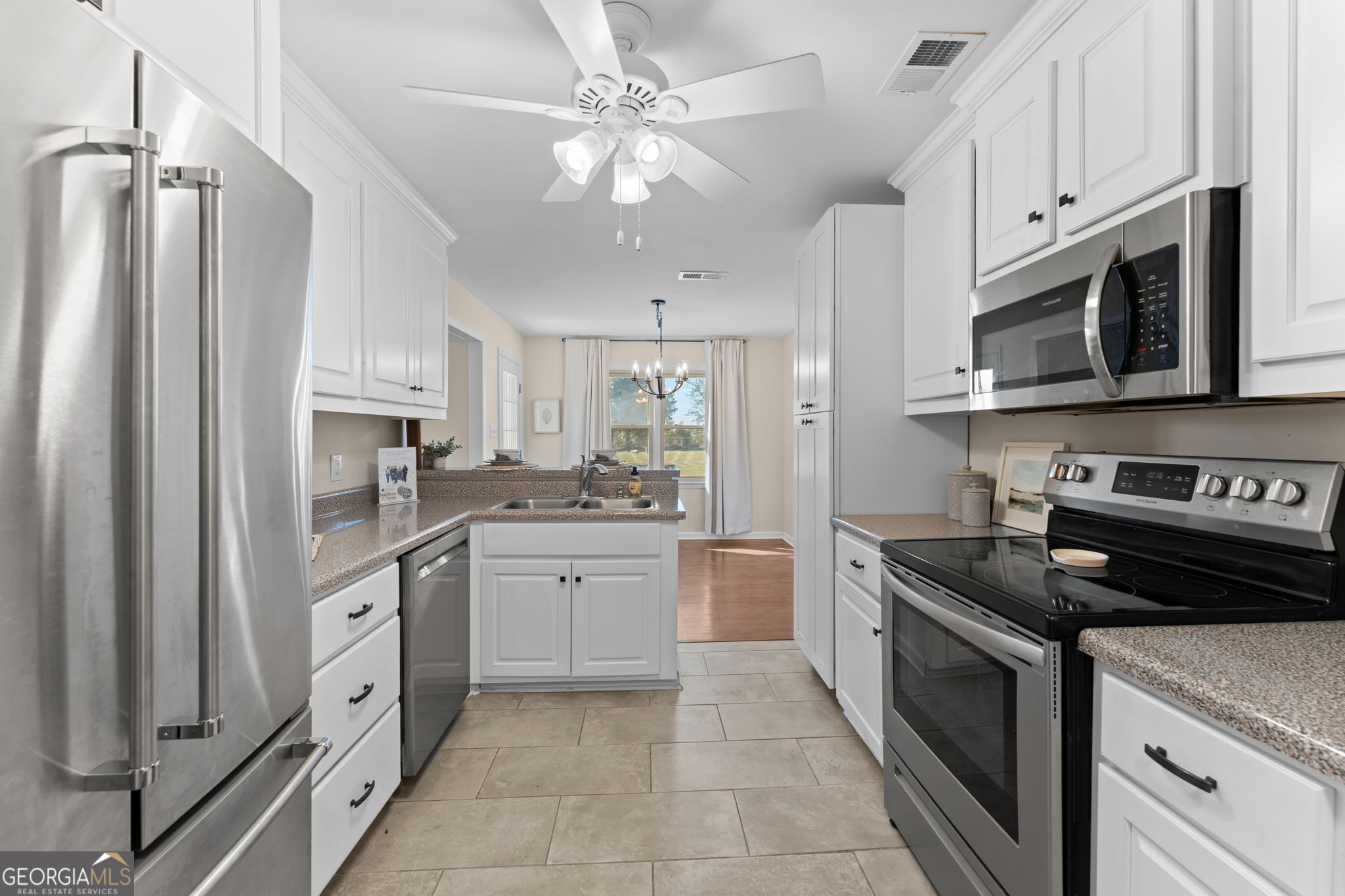 6404 Shawn Drive Property Photo 11