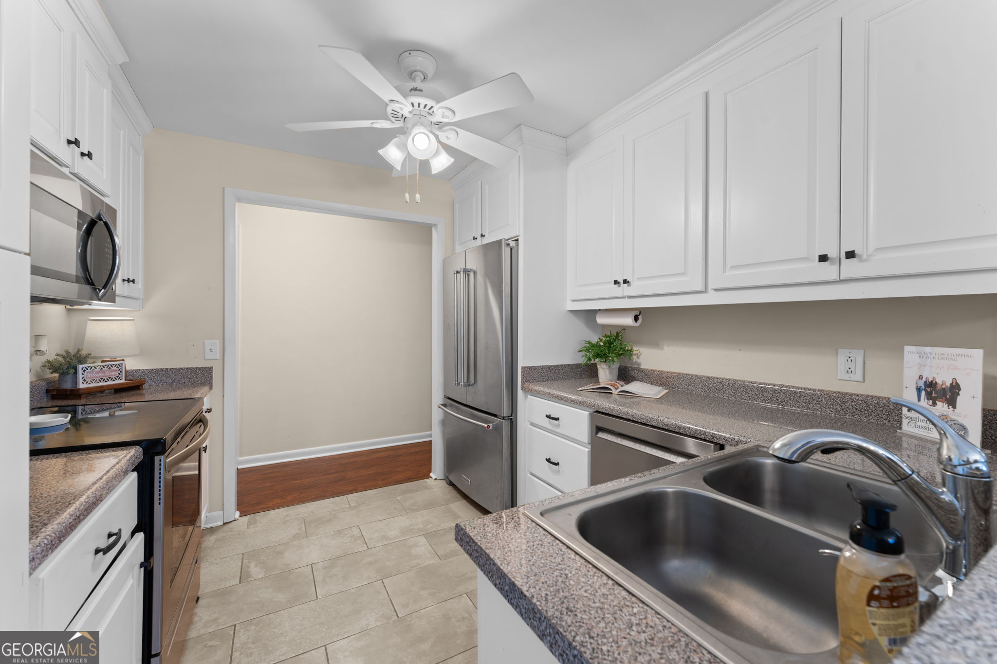 6404 Shawn Drive Property Photo 13
