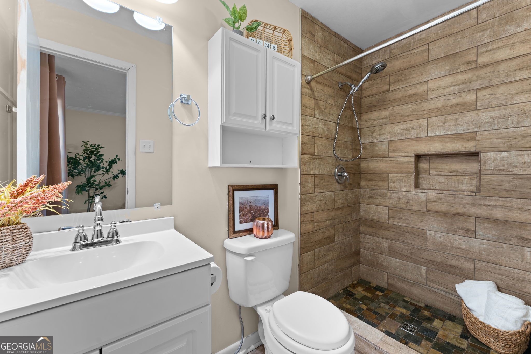 6404 Shawn Drive Property Photo 21