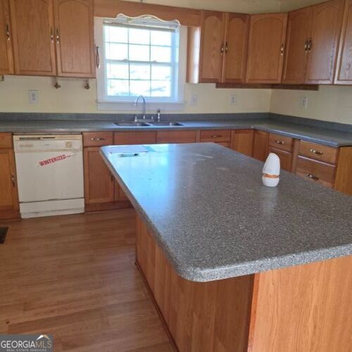 354 Franklin Street Property Photo 10