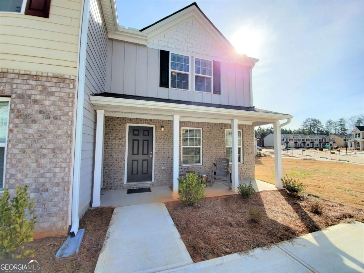 2529 Piering Drive Property Photo 1