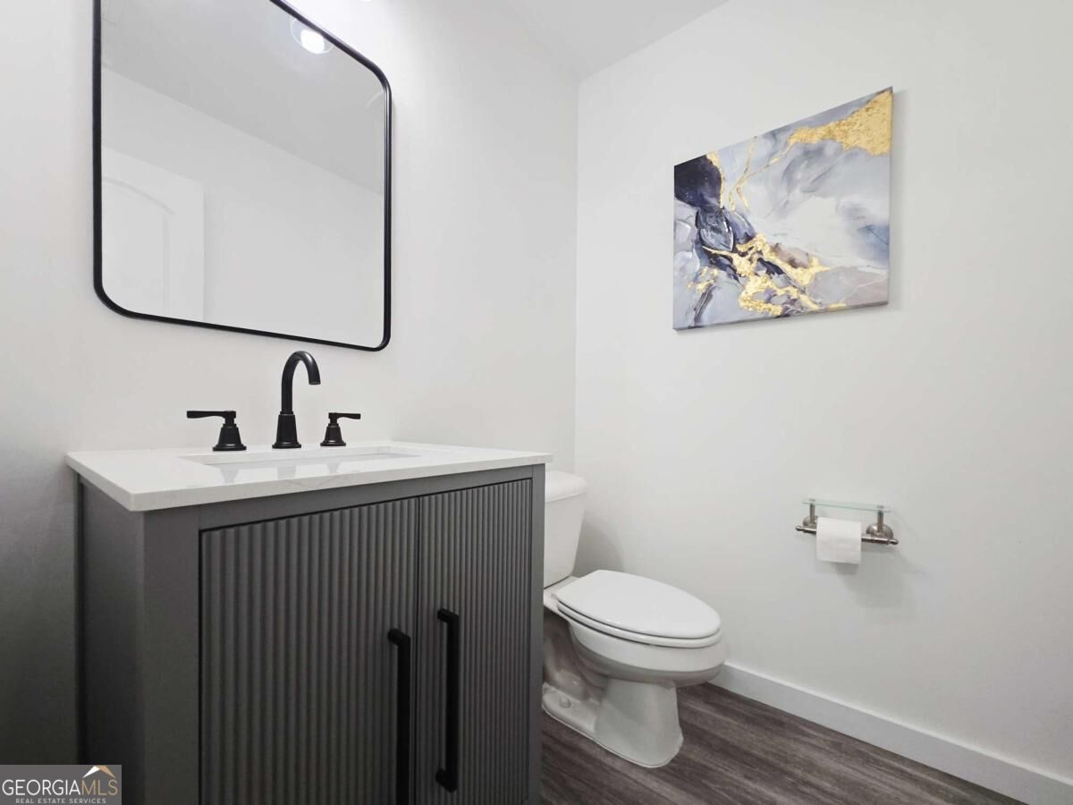 2529 Piering Drive Property Photo 9
