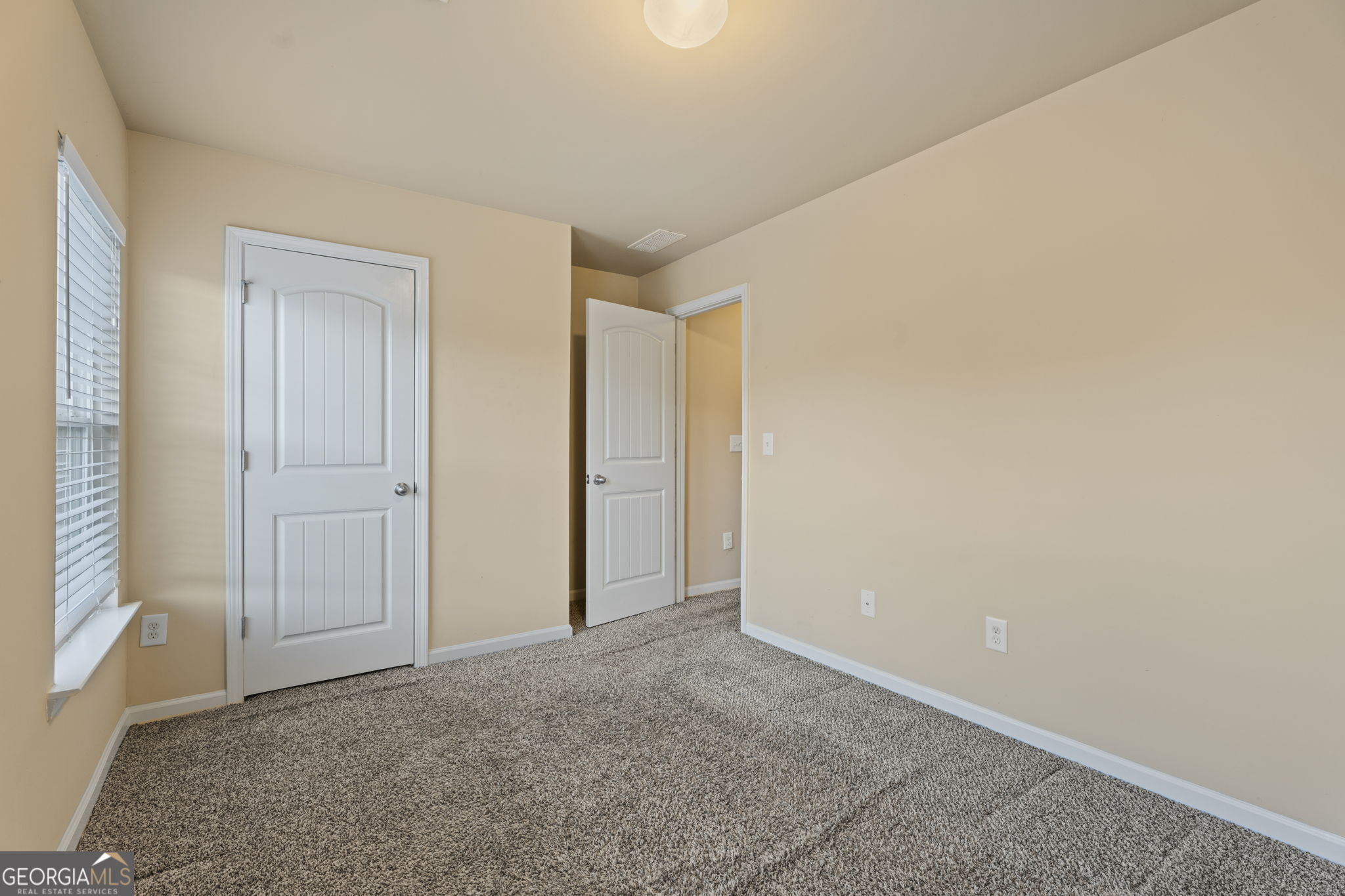 49 Windsor Way Property Photo 20