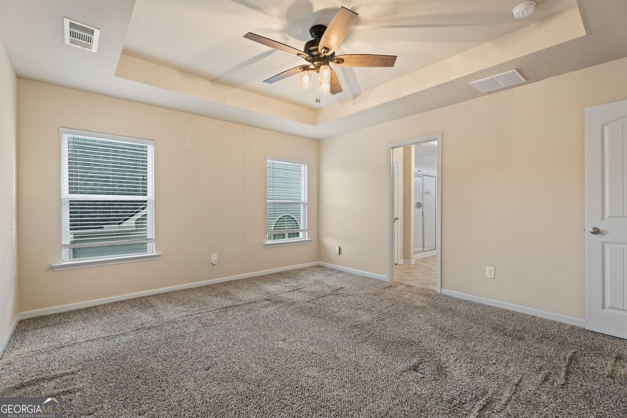 49 Windsor Way Property Photo 24