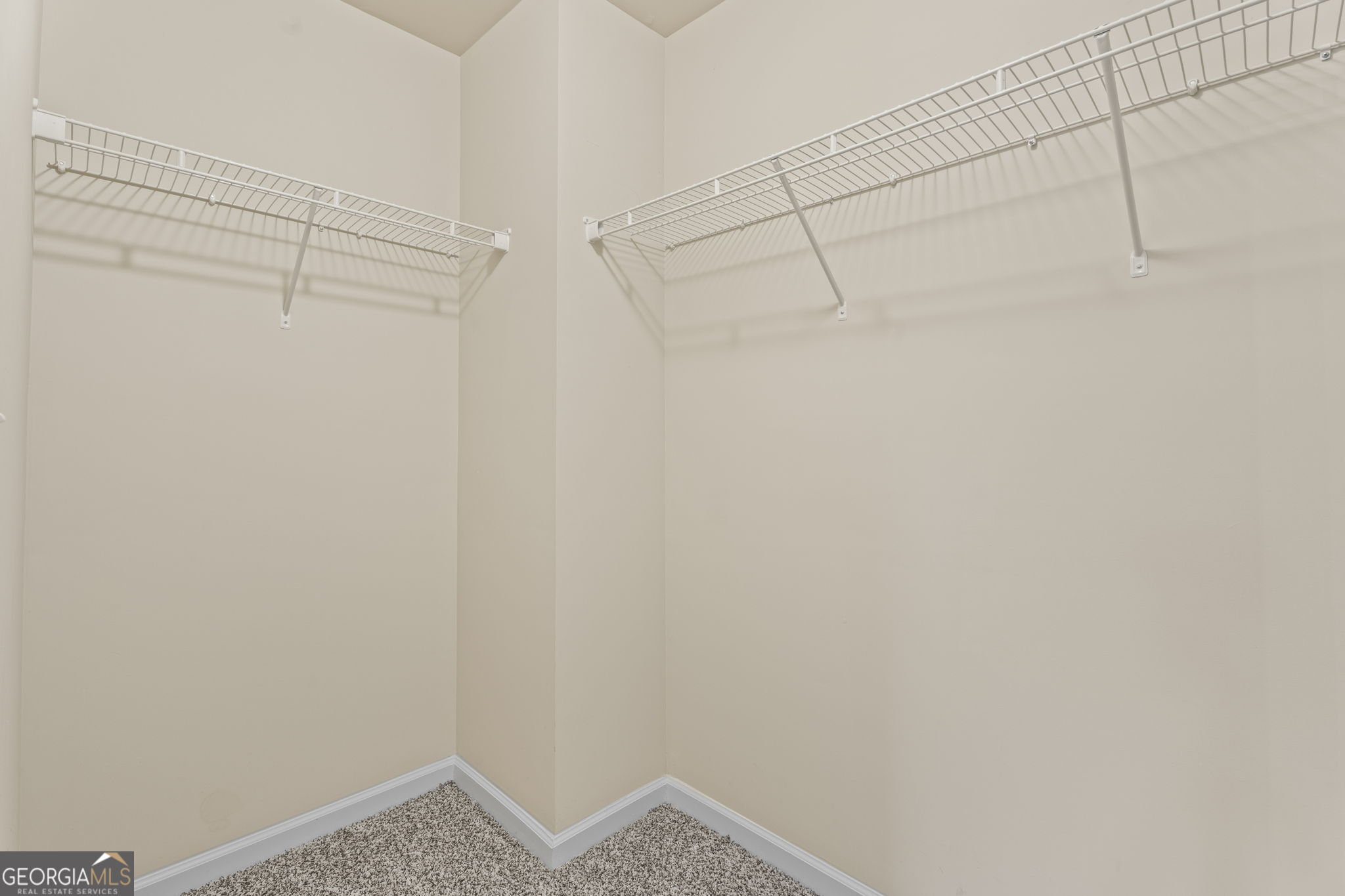 49 Windsor Way Property Photo 29