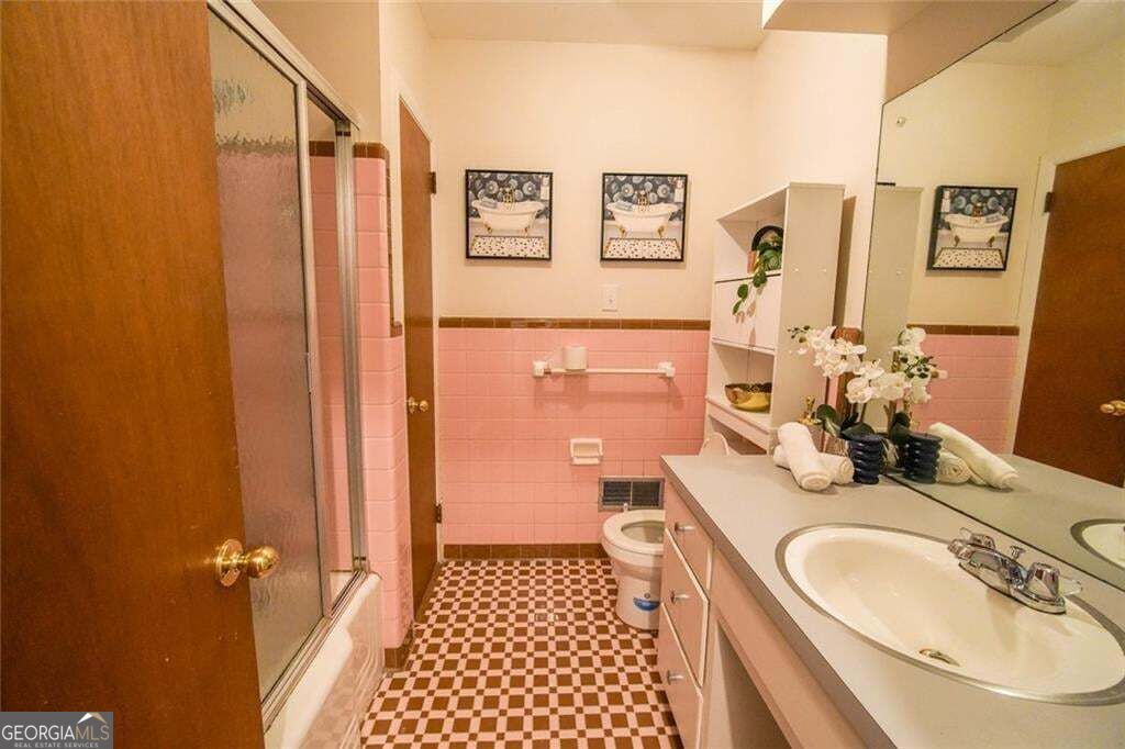 933 Rowland Street Property Photo 22