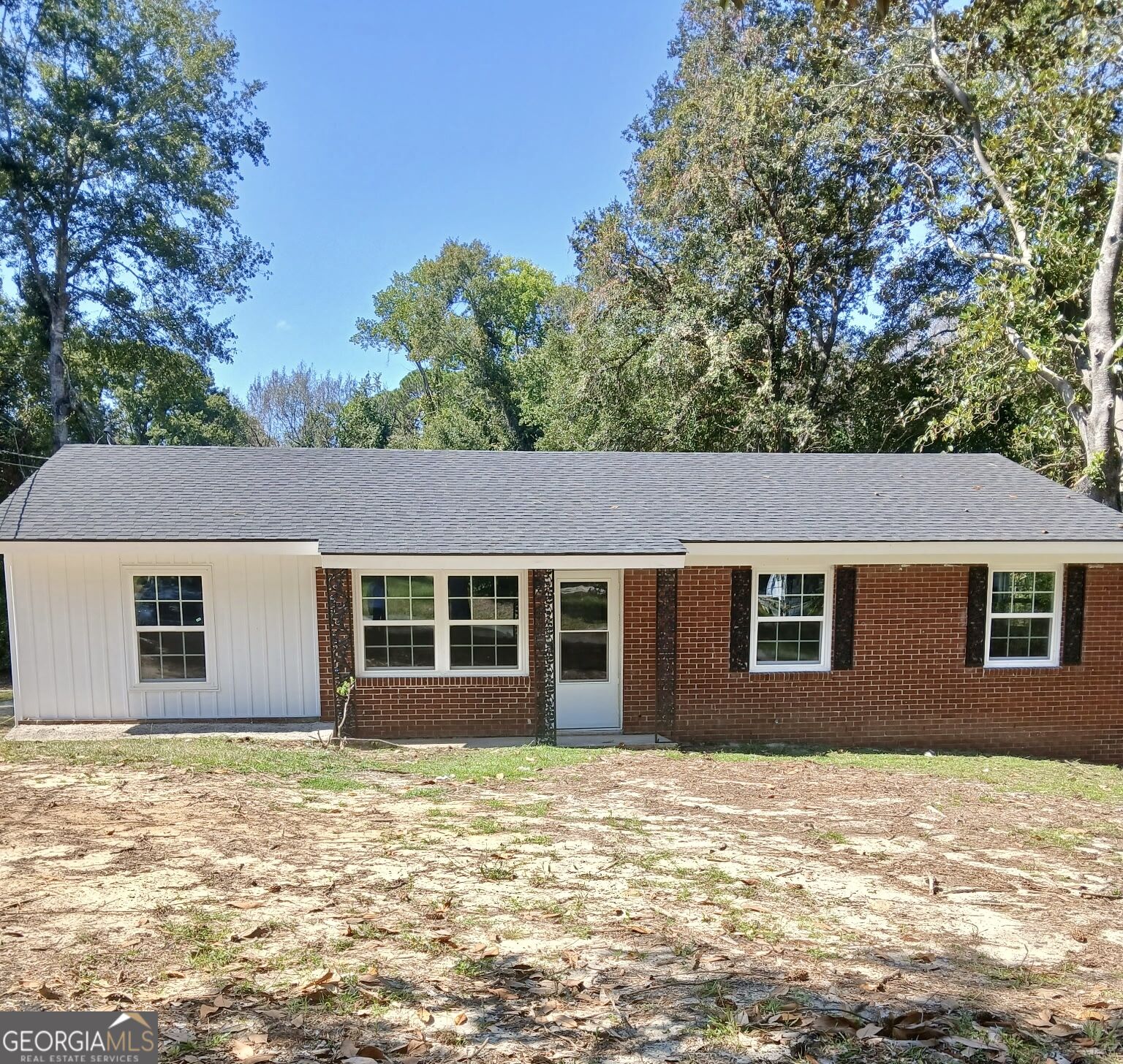 1109 5th Avenue Property Photo 1