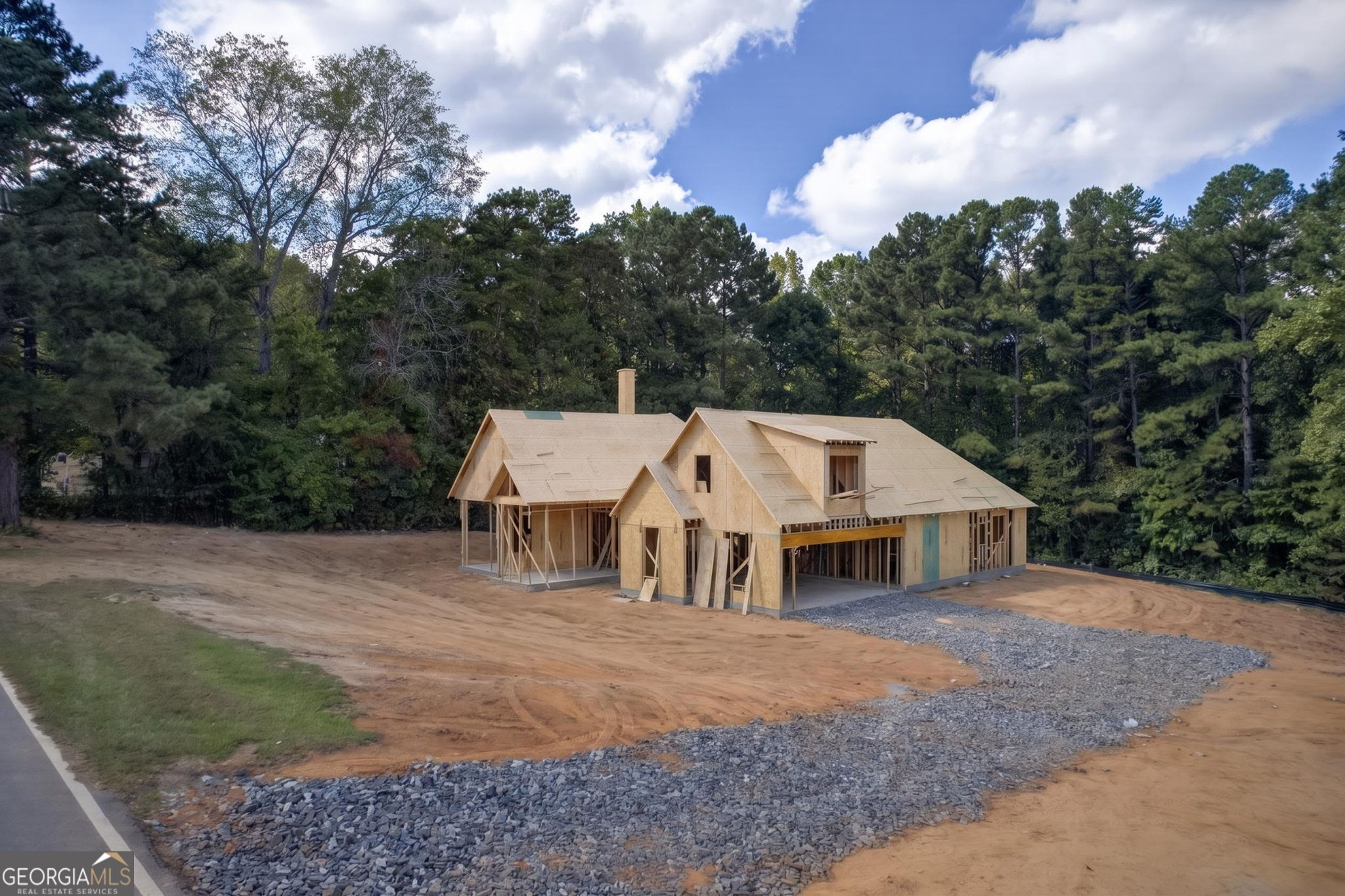 447 School Road Property Photo 5