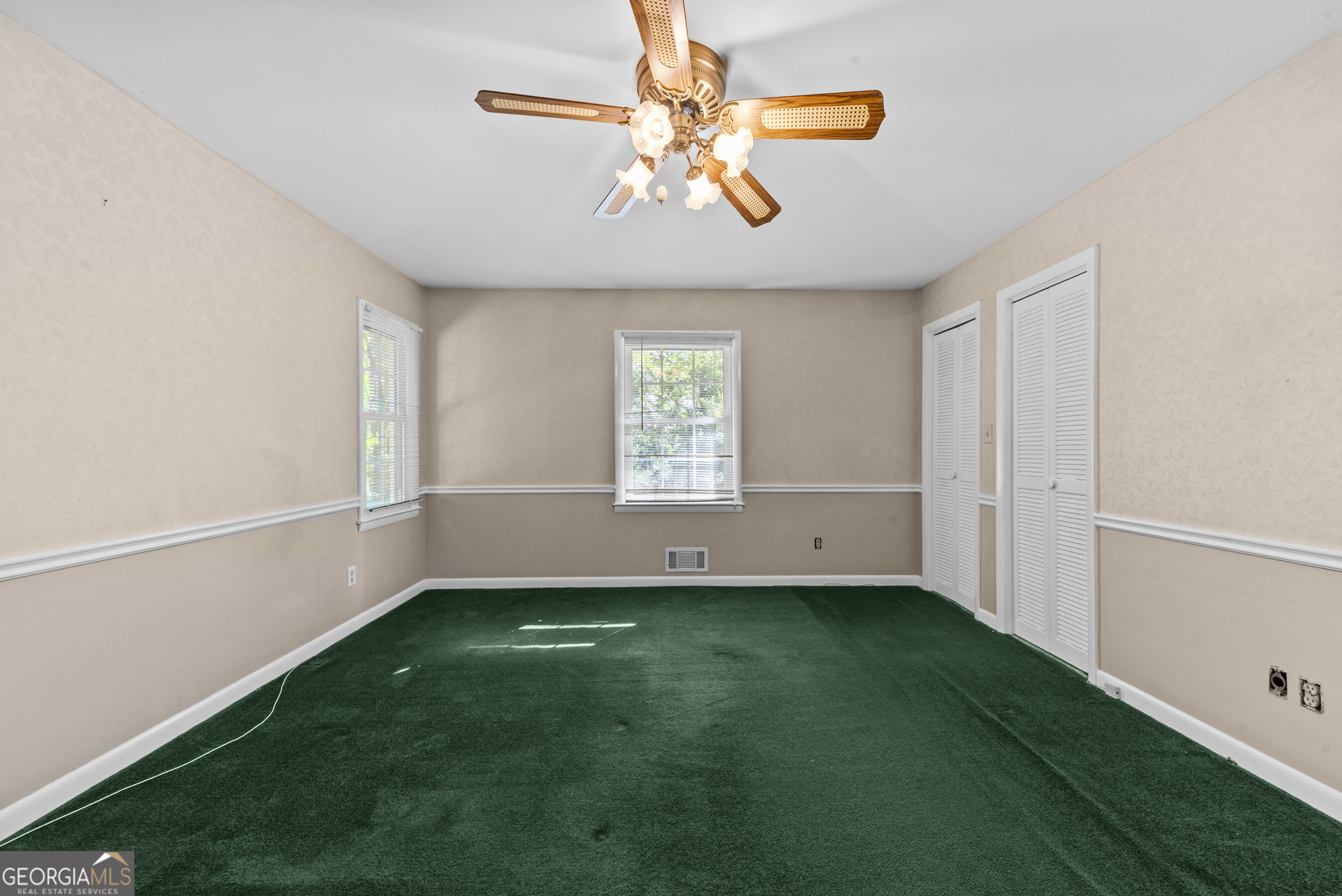 70 Mystic Lane Property Photo 28