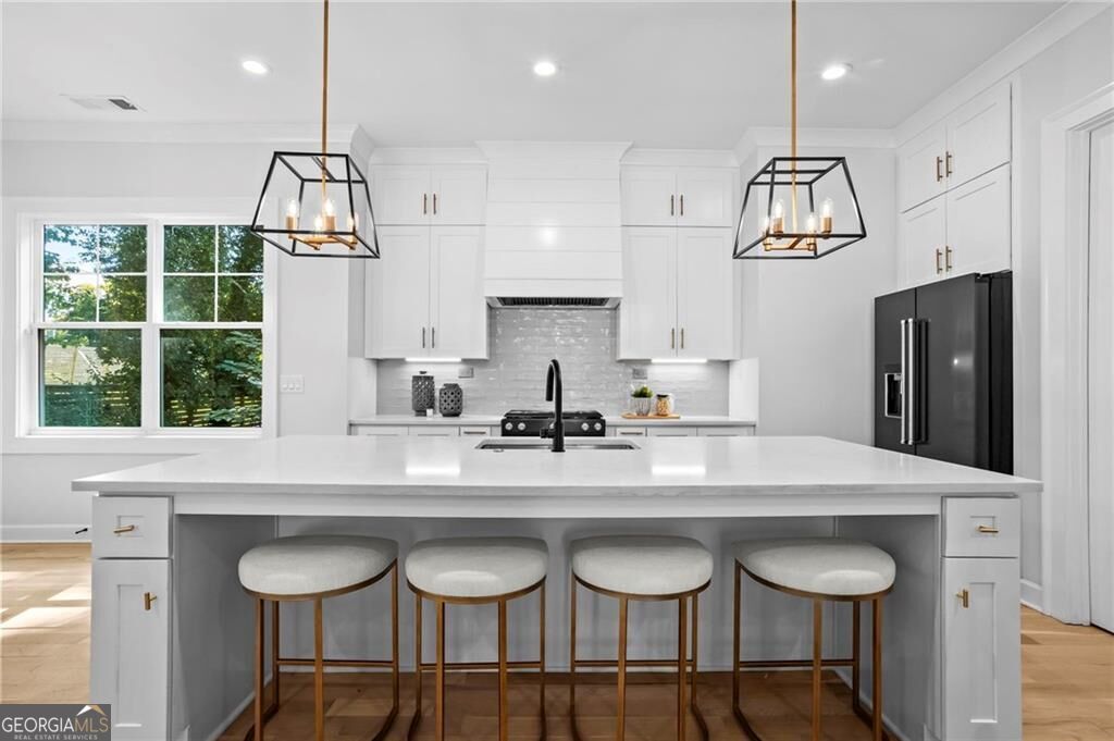 1870 Spring Avenue Nw Property Photo 15