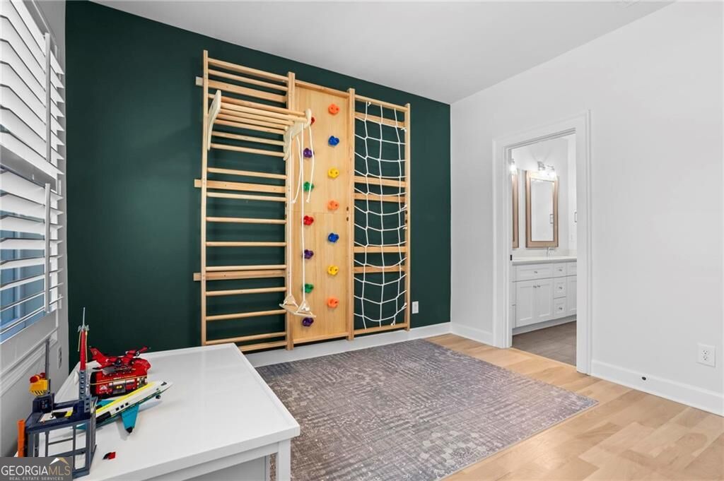 1870 Spring Avenue Nw Property Photo 43