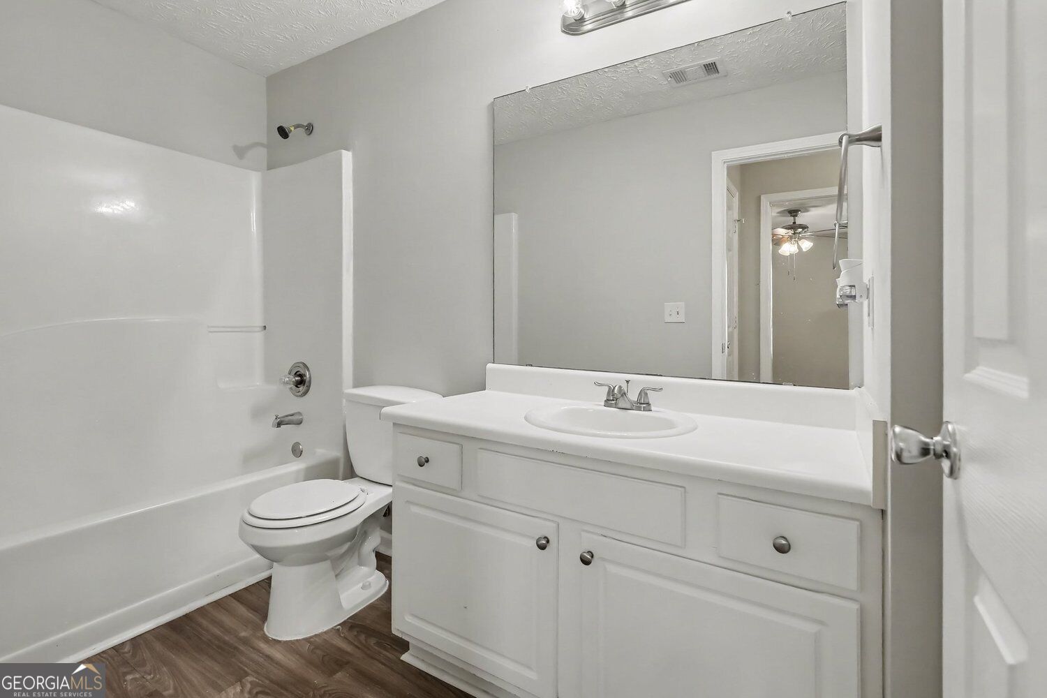 4102 Robin Circle Property Photo 14