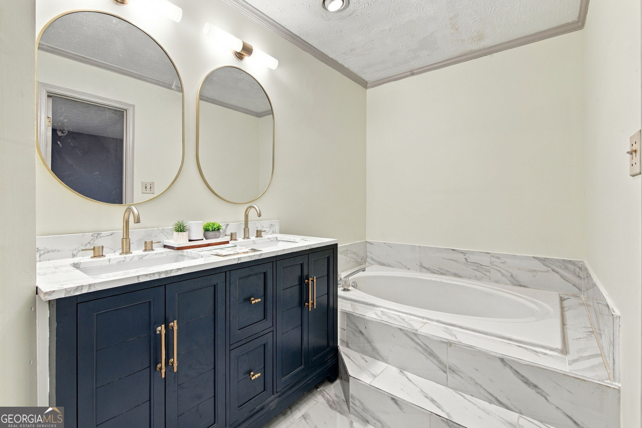107 Crofts Corner Property Photo 10