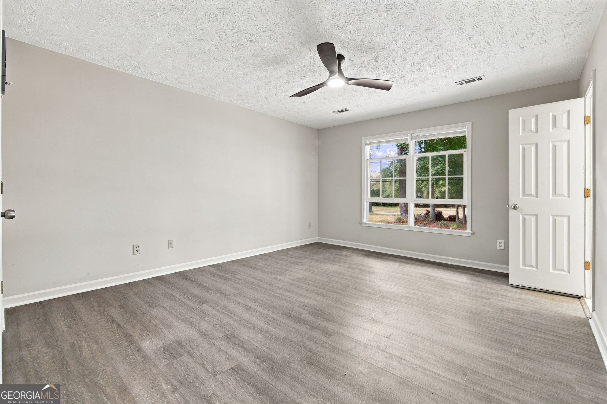 107 Crofts Corner Property Photo 12