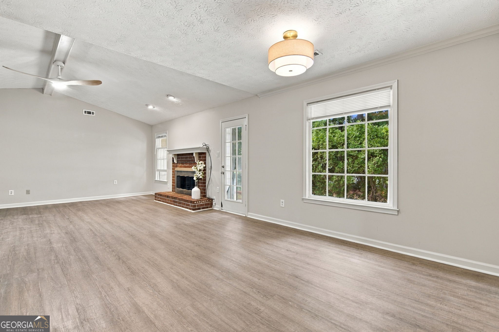 107 Crofts Corner Property Photo 19