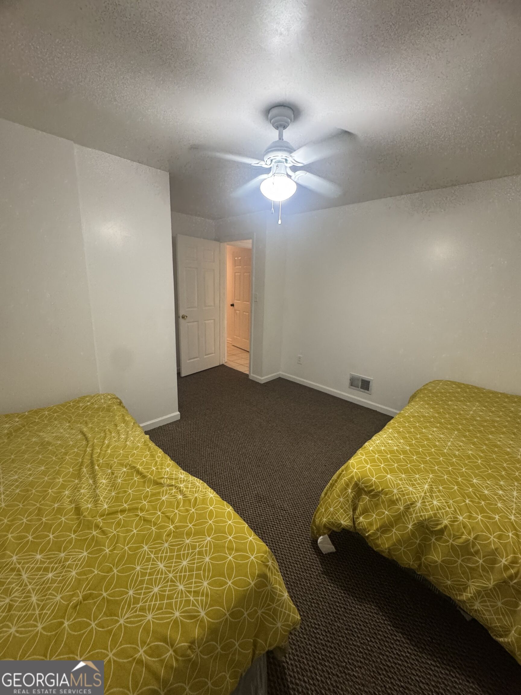 6084 Riveroak Property Photo 6