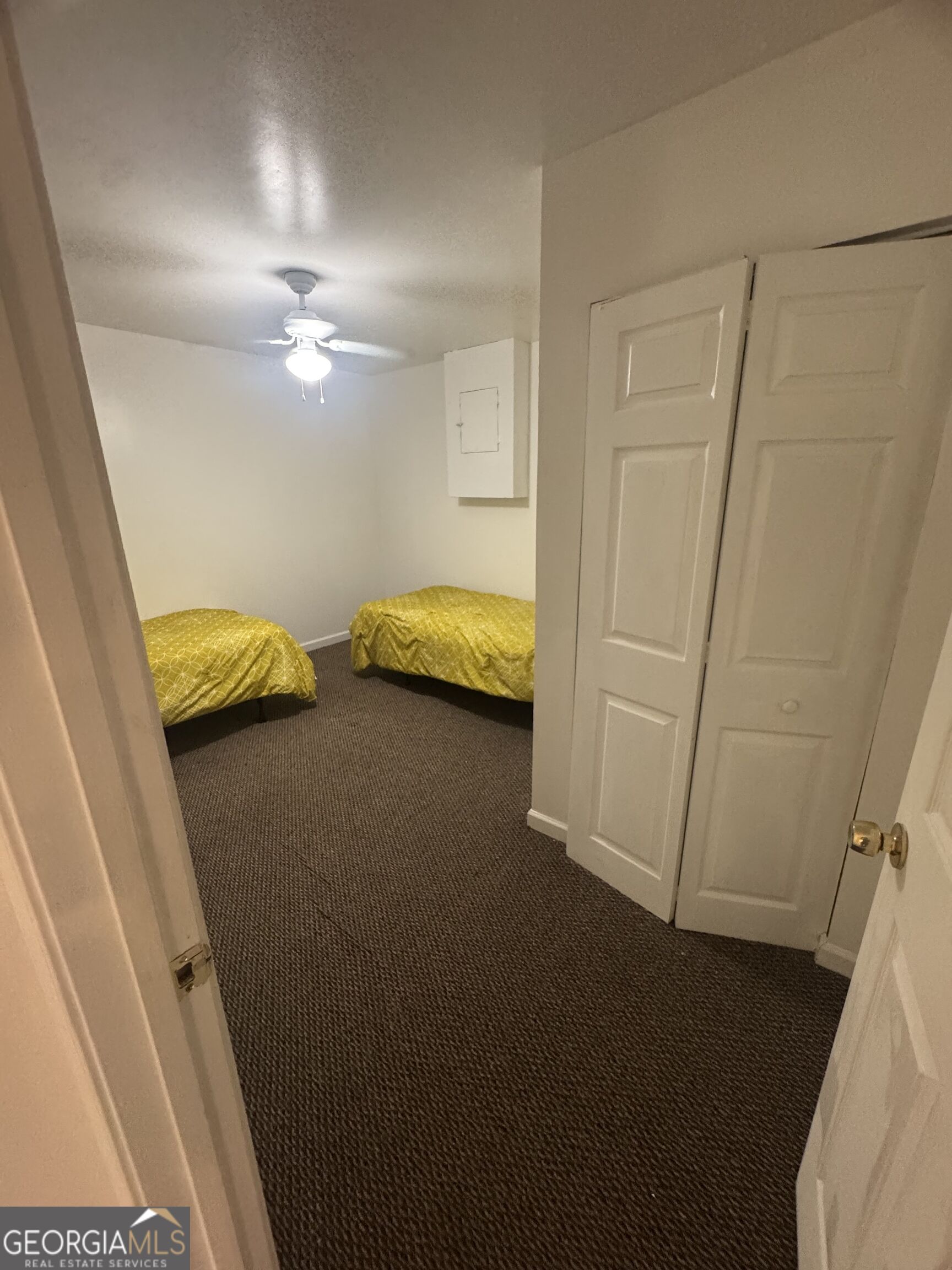 6084 Riveroak Property Photo 7