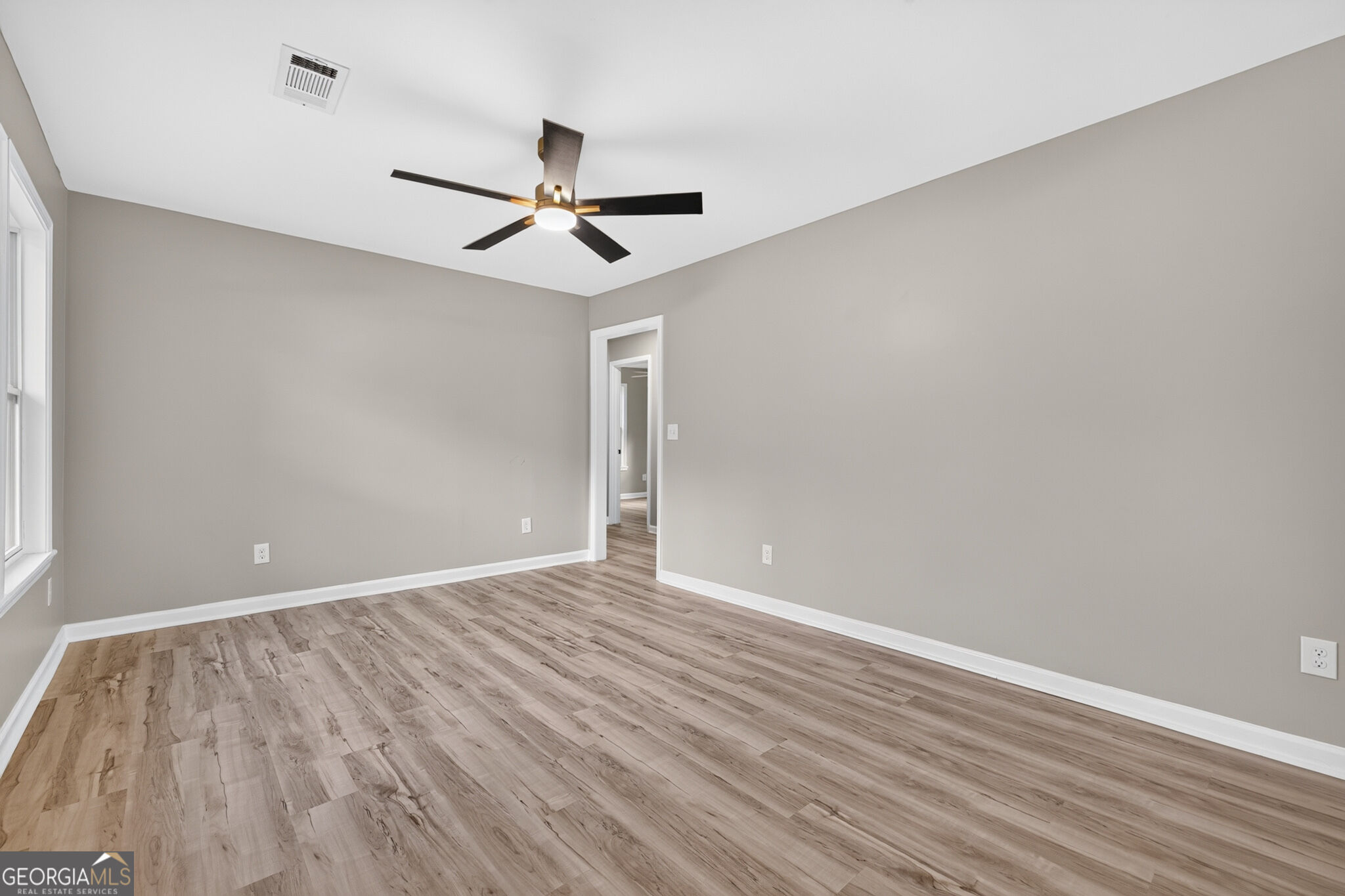 34 Pickens Drive Property Photo 6