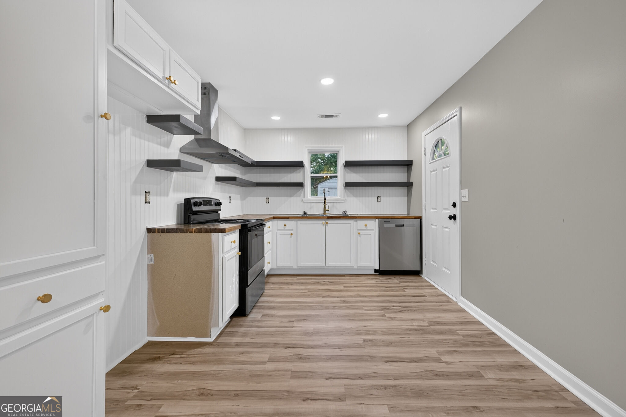 34 Pickens Drive Property Photo 14