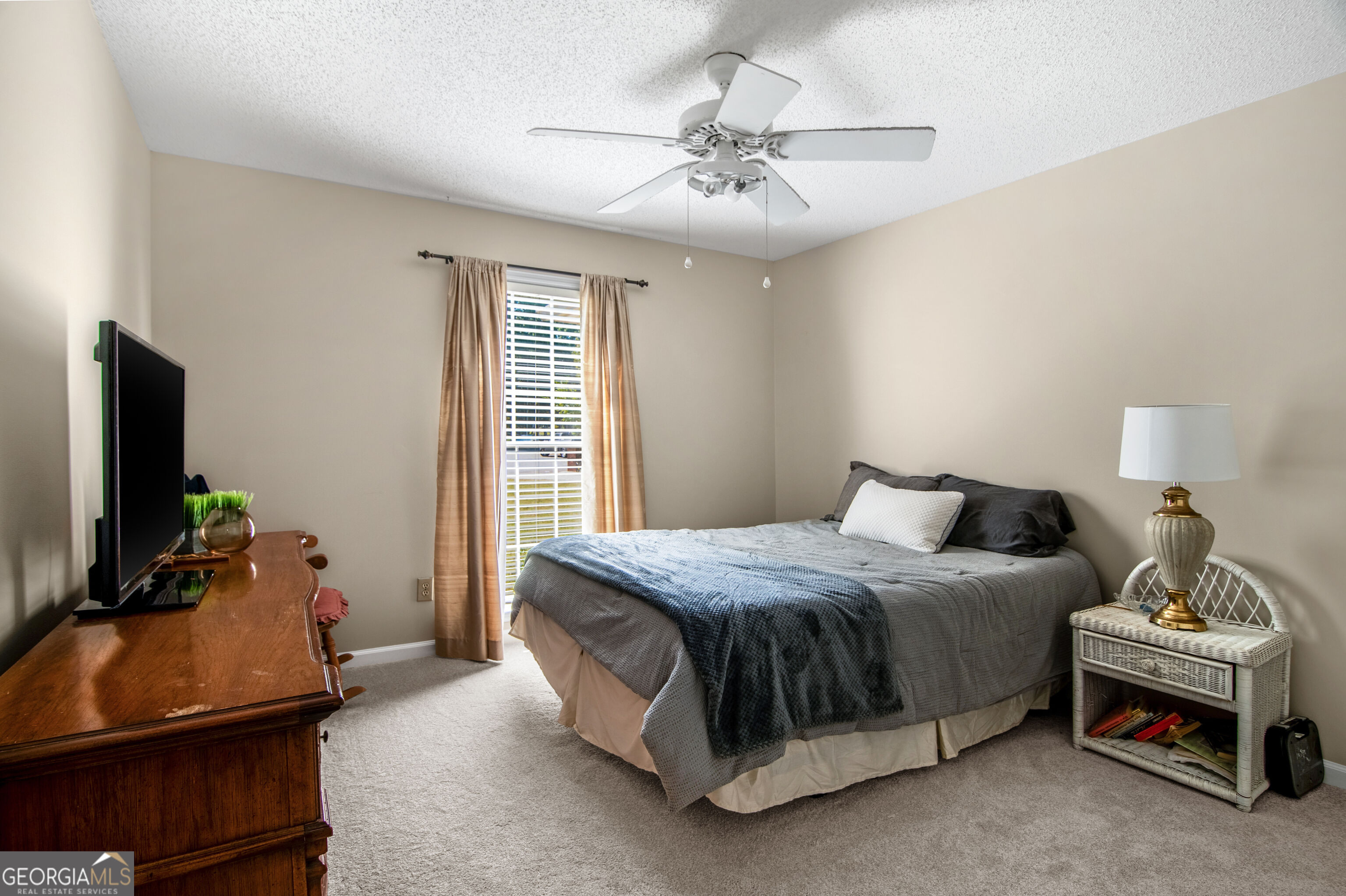 560 Saddle Crest Drive Property Photo 30