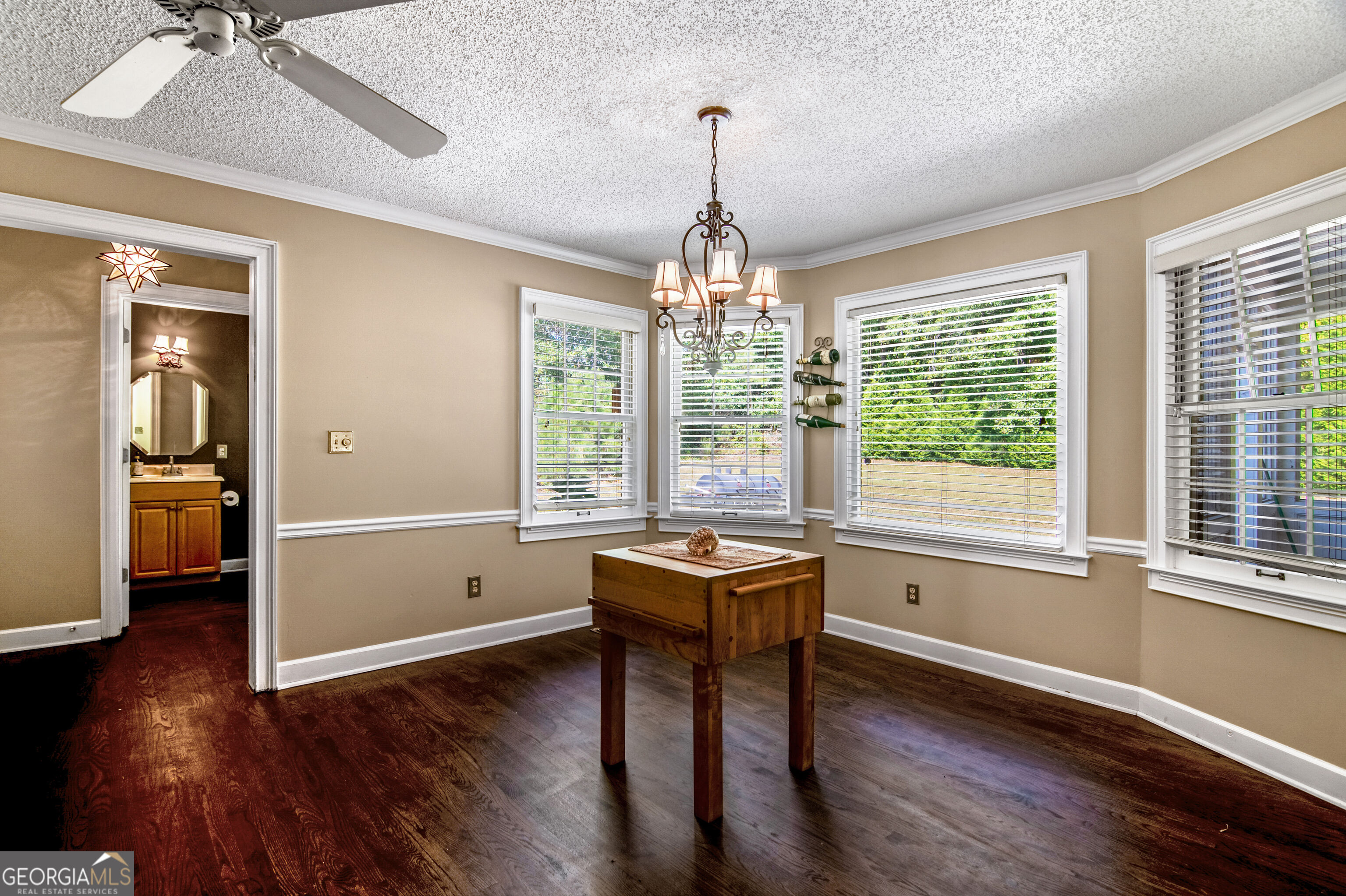 560 Saddle Crest Drive Property Photo 47