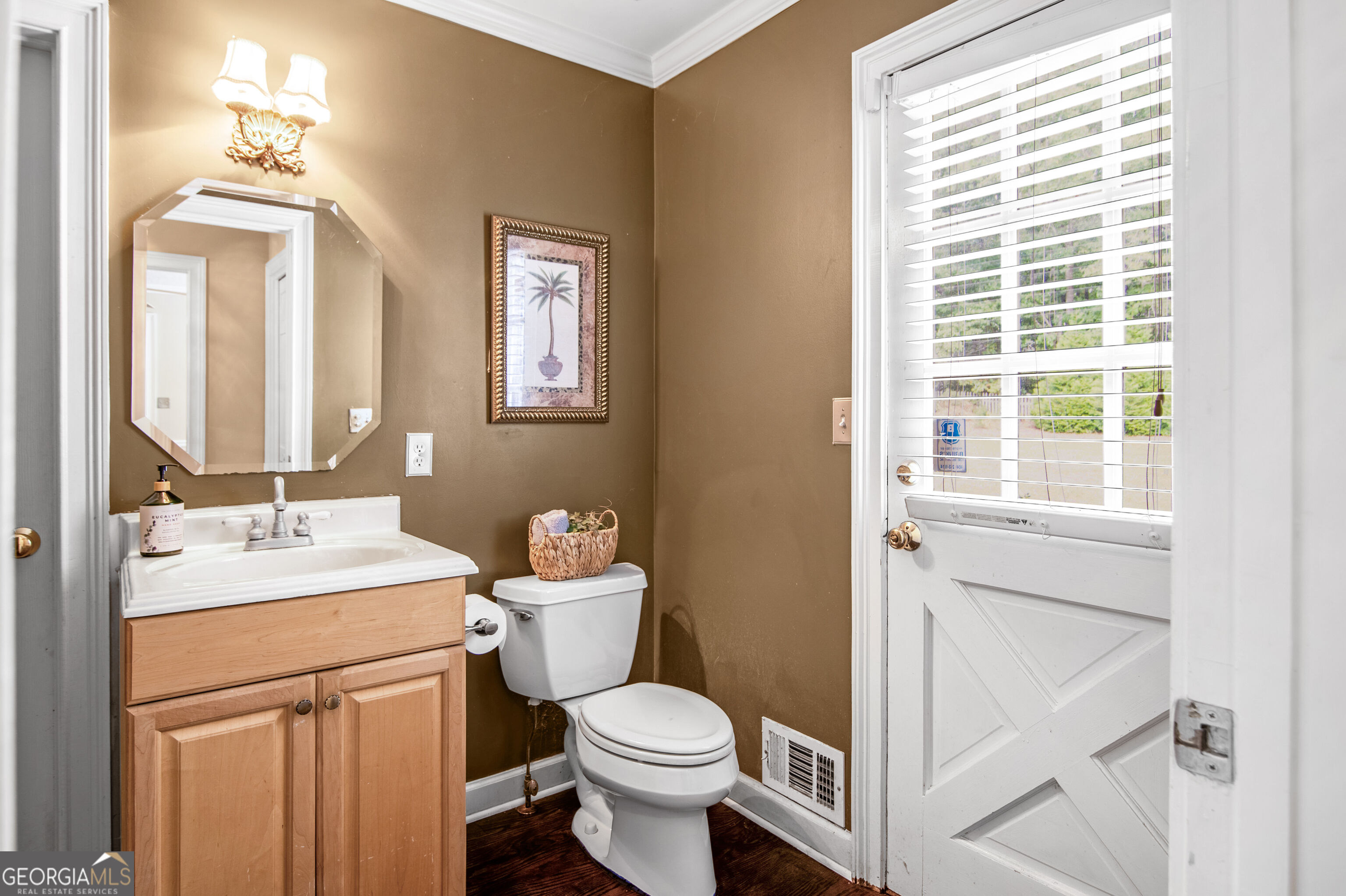 560 Saddle Crest Drive Property Photo 48