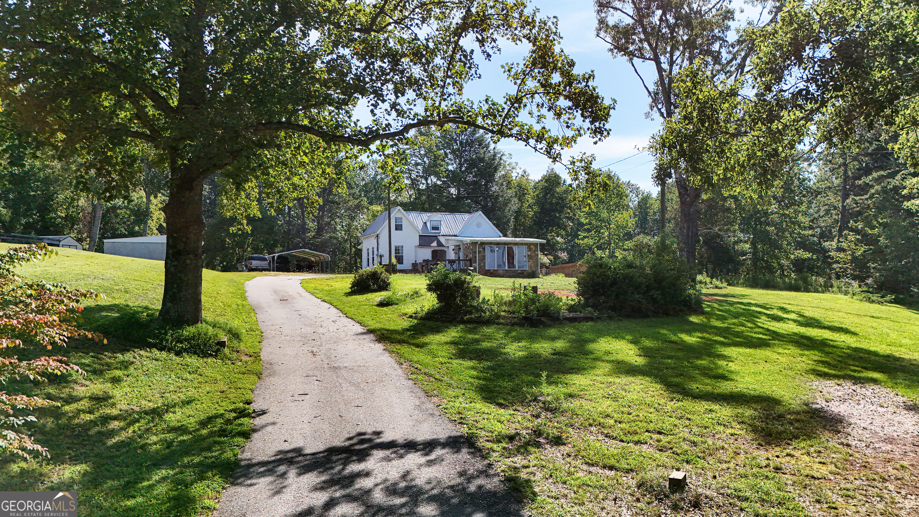 4850 New Liberty Road Property Photo 1