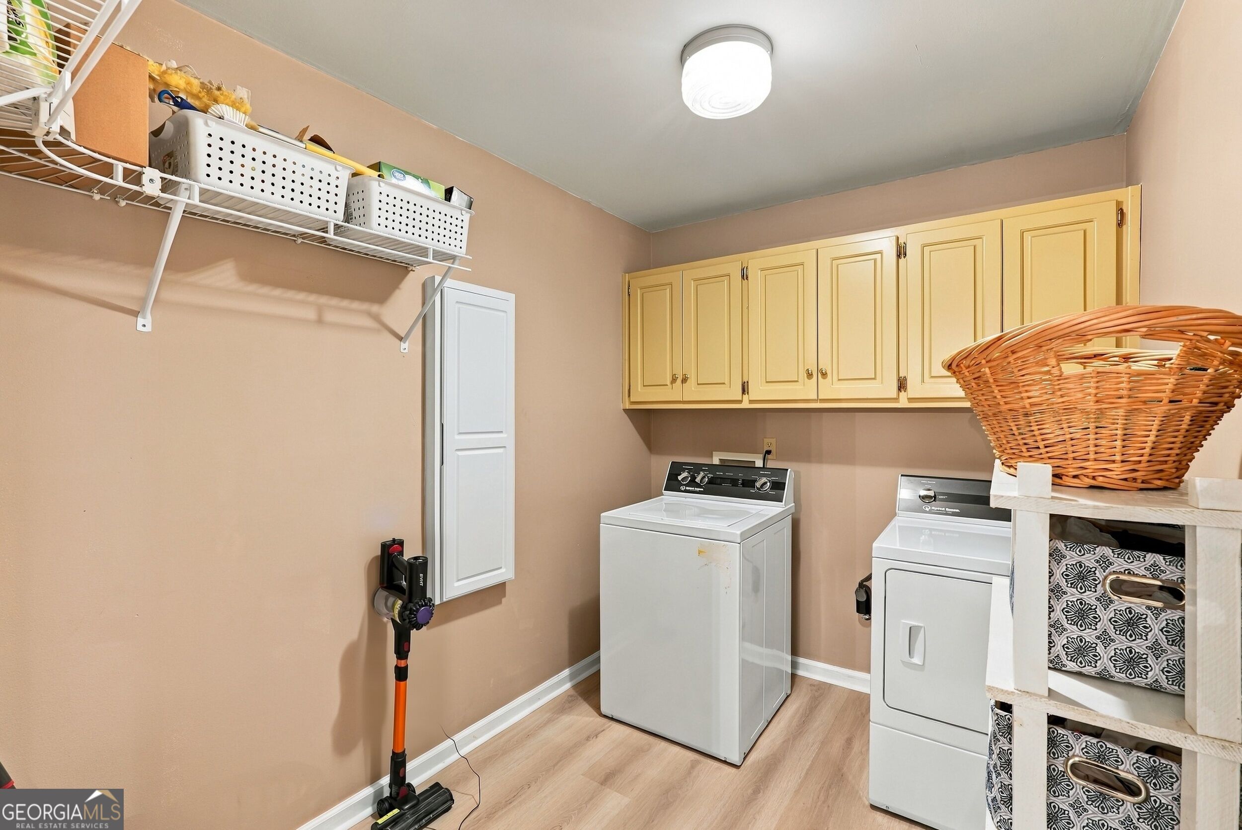 514 Fox Court Path Property Photo 23