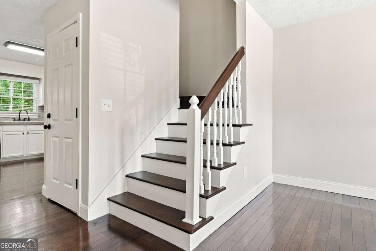 41 Red Oak Circle Property Photo 20