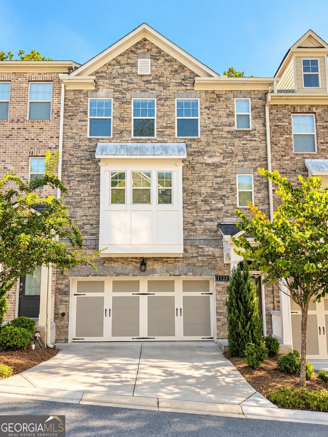1323 Rosen Road Property Photo 1