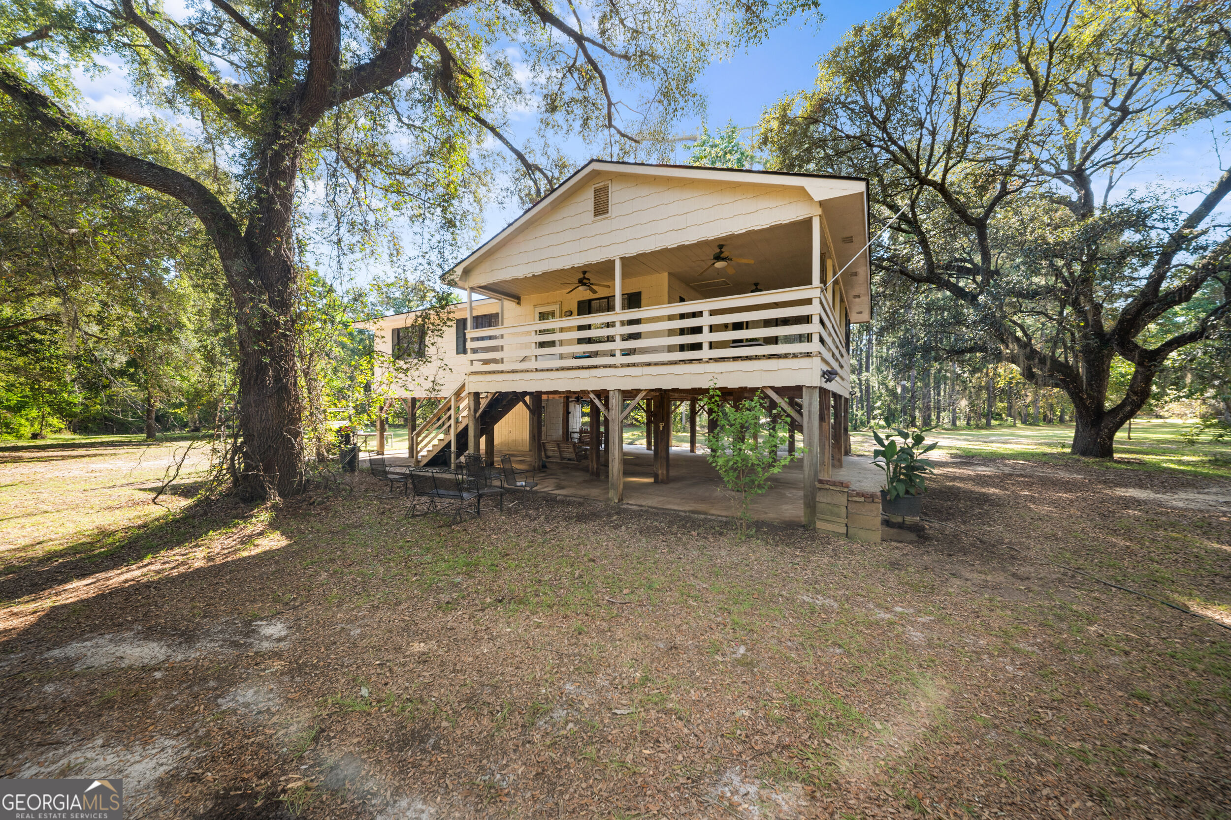 119 Lotts Creek Road Property Photo 5