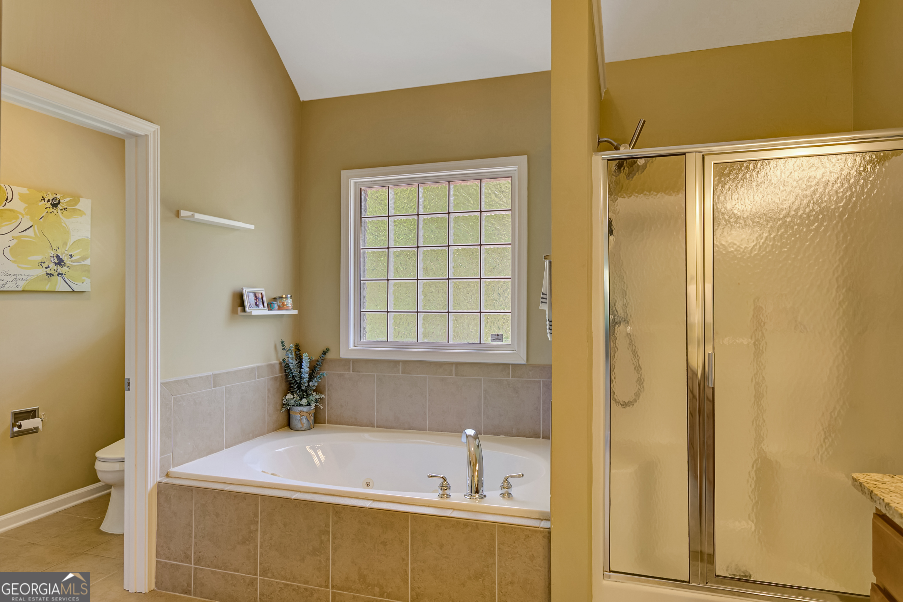 381 Rosebay Lane Property Photo 48