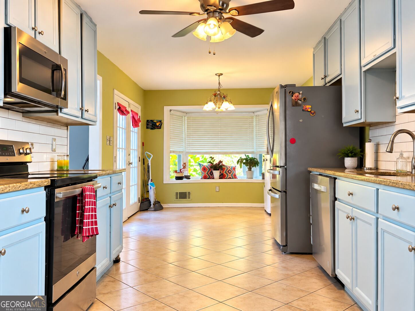 3255 Redona Property Photo 8