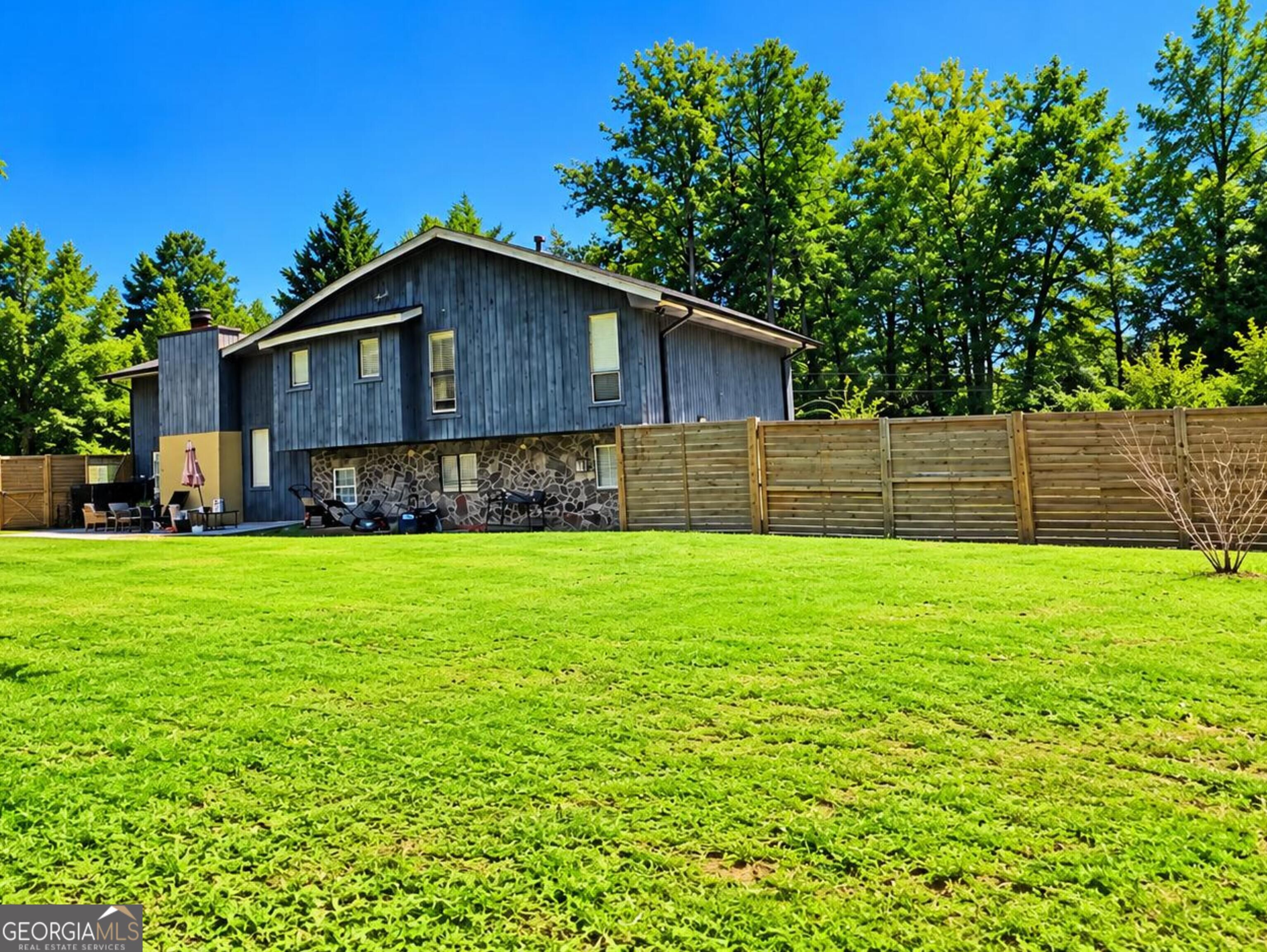 3255 Redona Property Photo 40