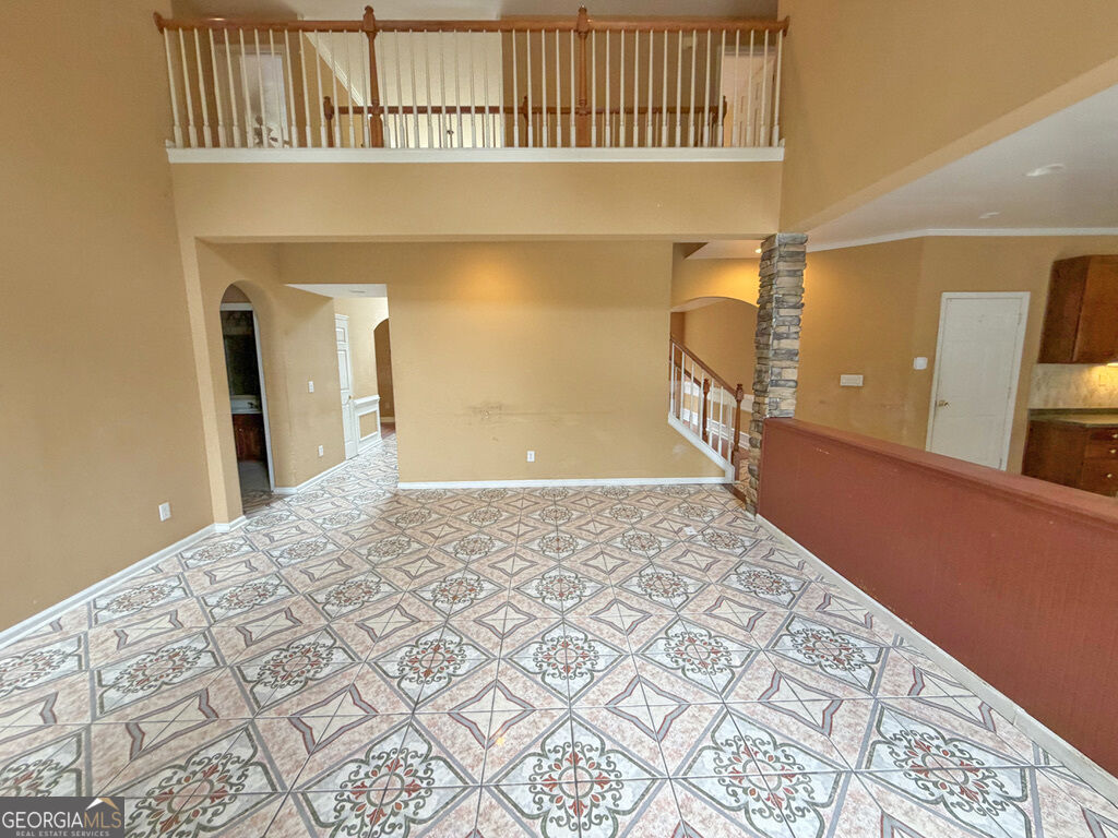 6557 Norcliffe Drive Property Photo 13