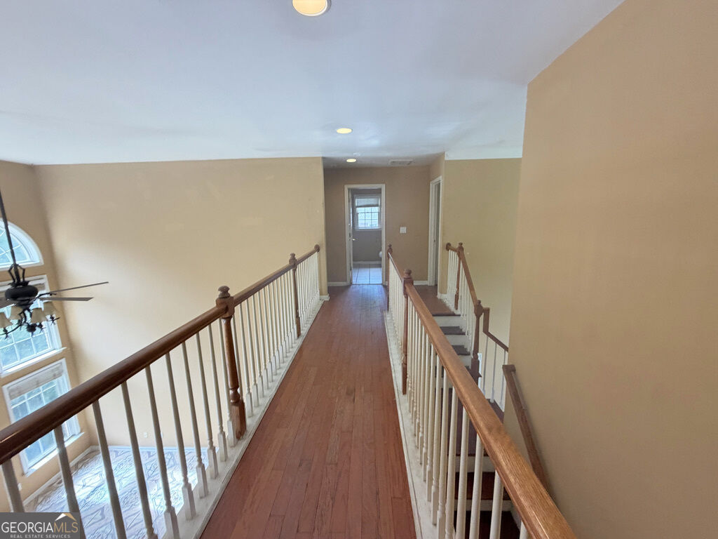 6557 Norcliffe Drive Property Photo 20