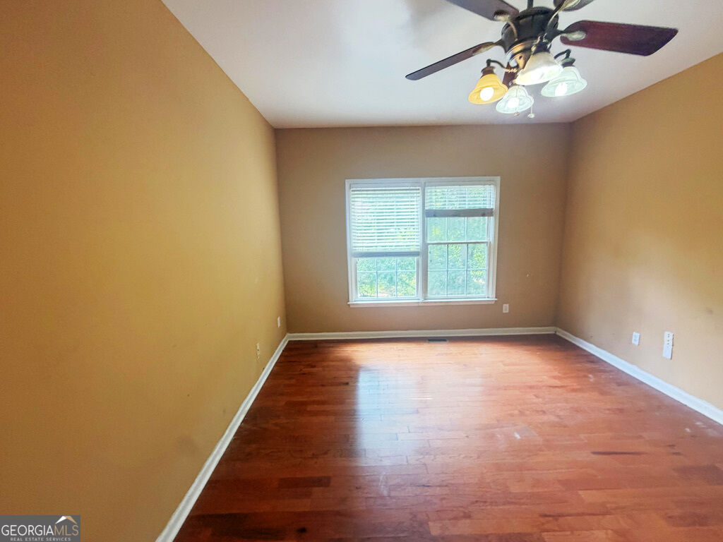 6557 Norcliffe Drive Property Photo 24