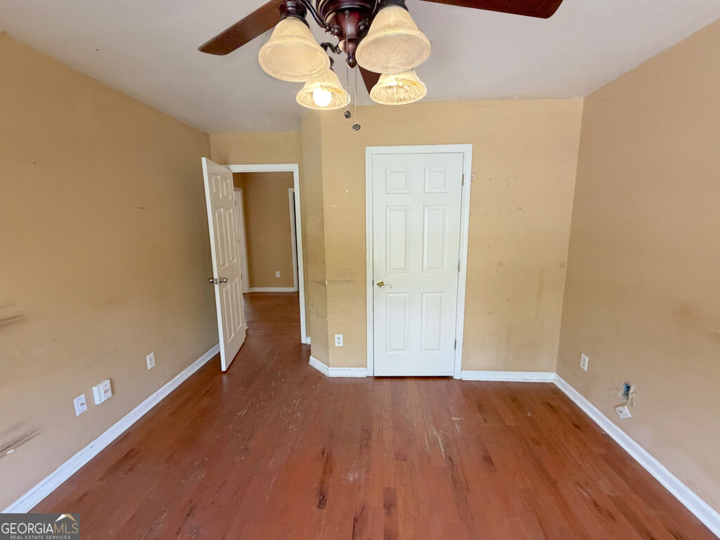 6557 Norcliffe Drive Property Photo 28