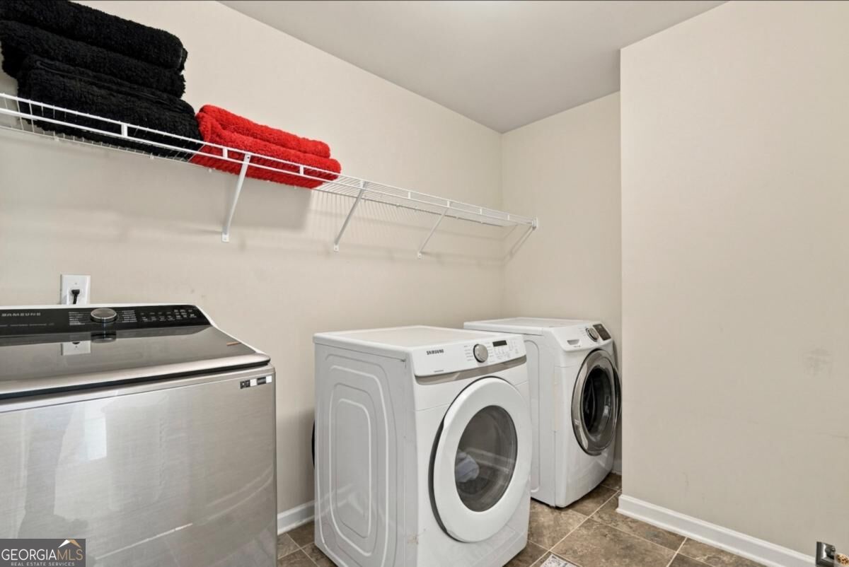 1168 Gaines Street Property Photo 27