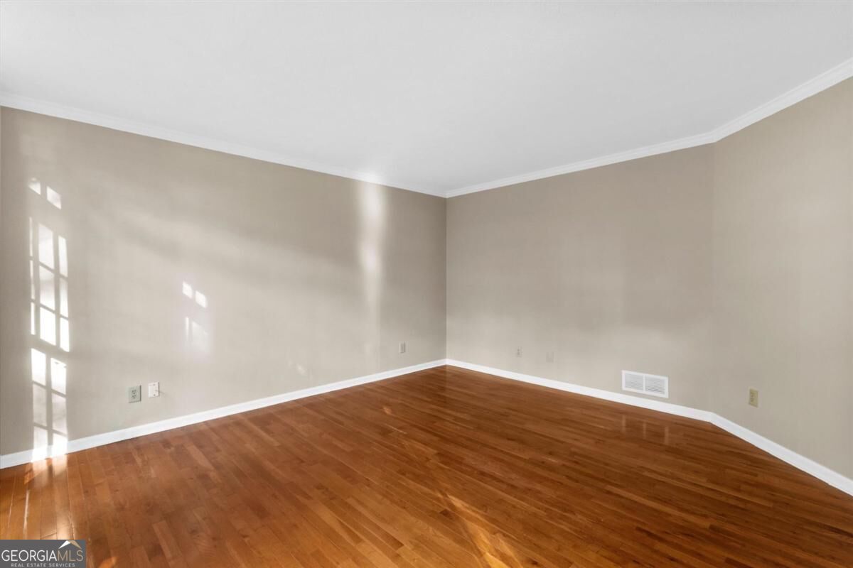 2092 Plantation Road Property Photo 7