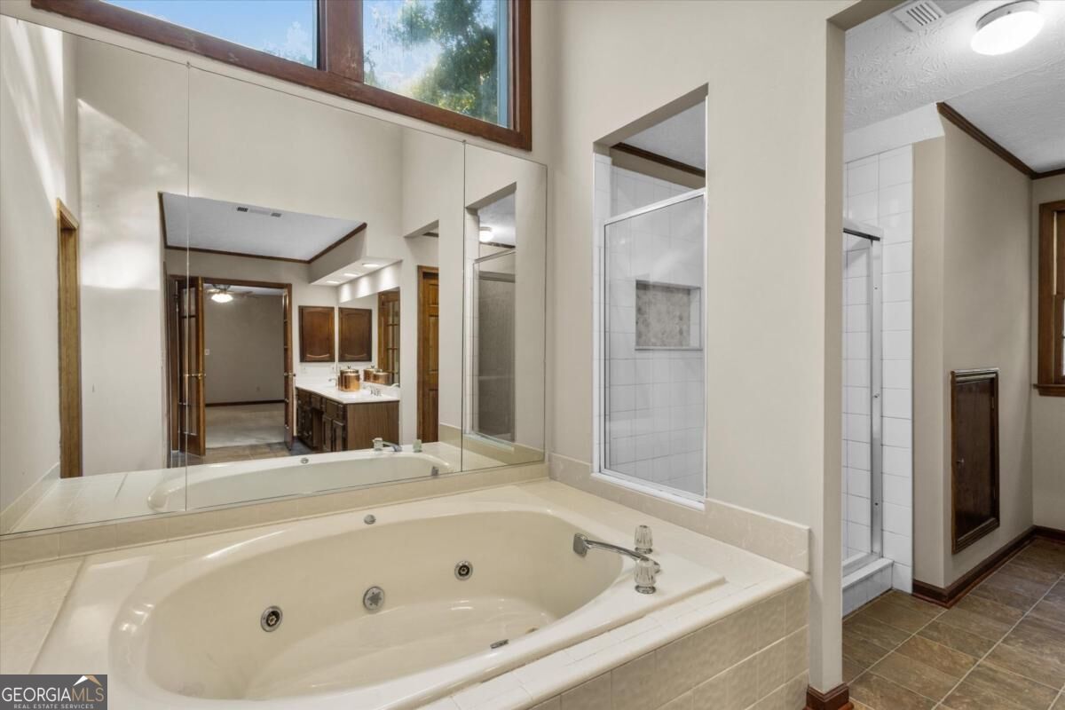 2092 Plantation Road Property Photo 37