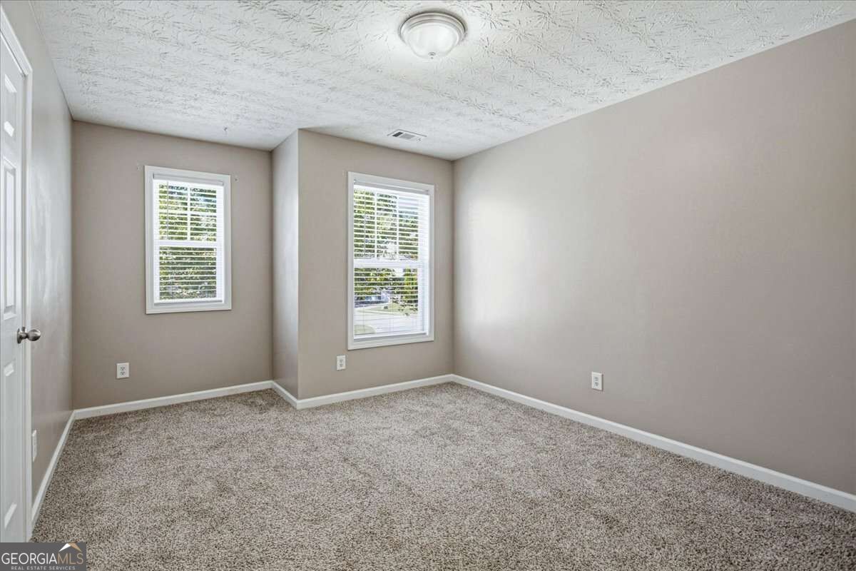 905 Tamarisk Place Property Photo 19