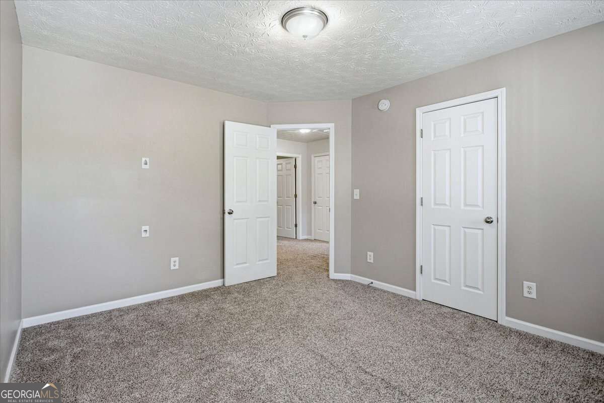 905 Tamarisk Place Property Photo 20