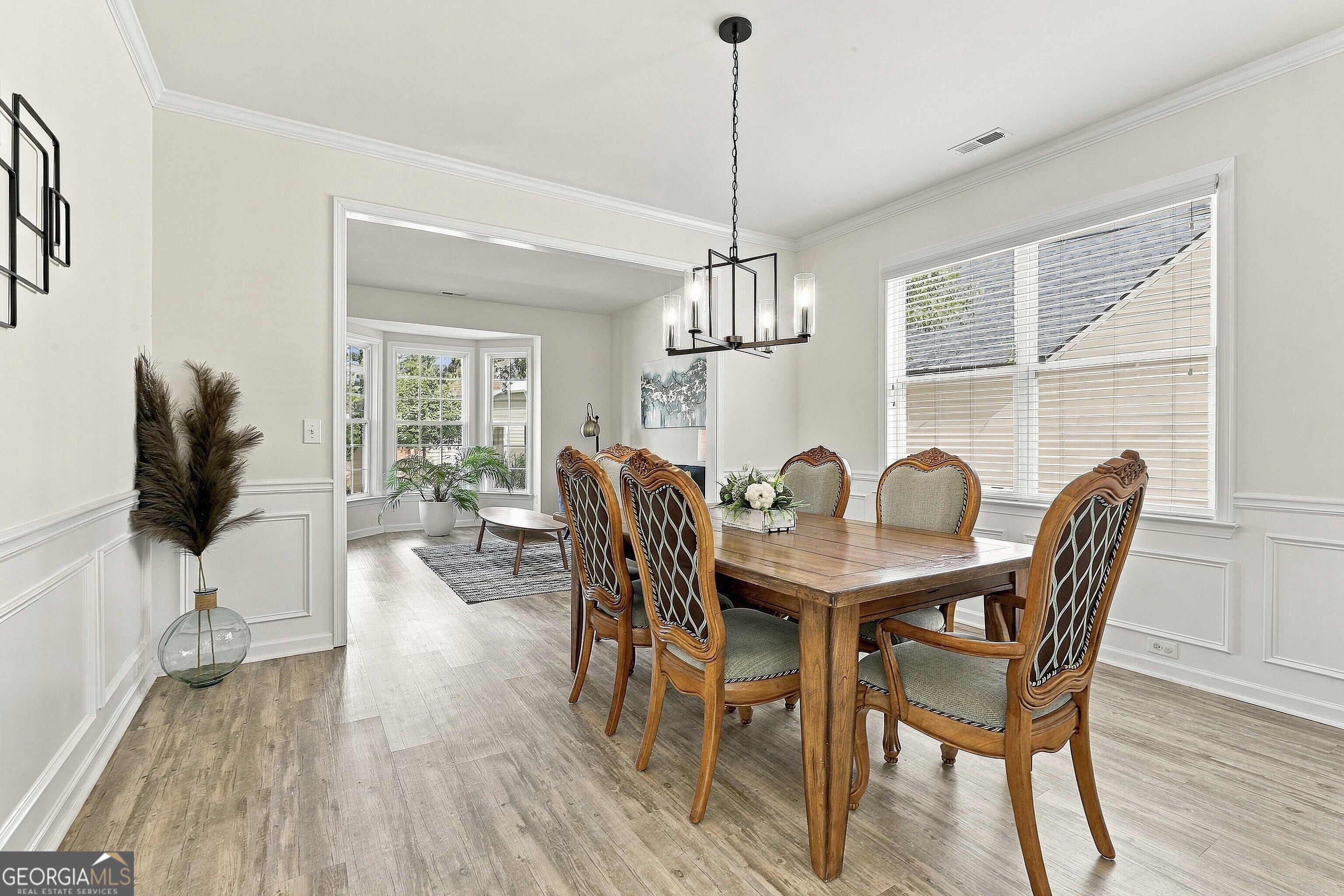 135 Carlisle Street Property Photo 15